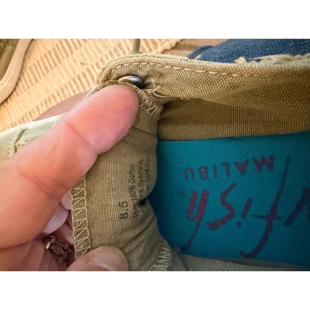 Blowfish Malibu sage green Low Top Lace-Up Sneakers with Blue Sole, size 8.5 - Picture 11 of 11